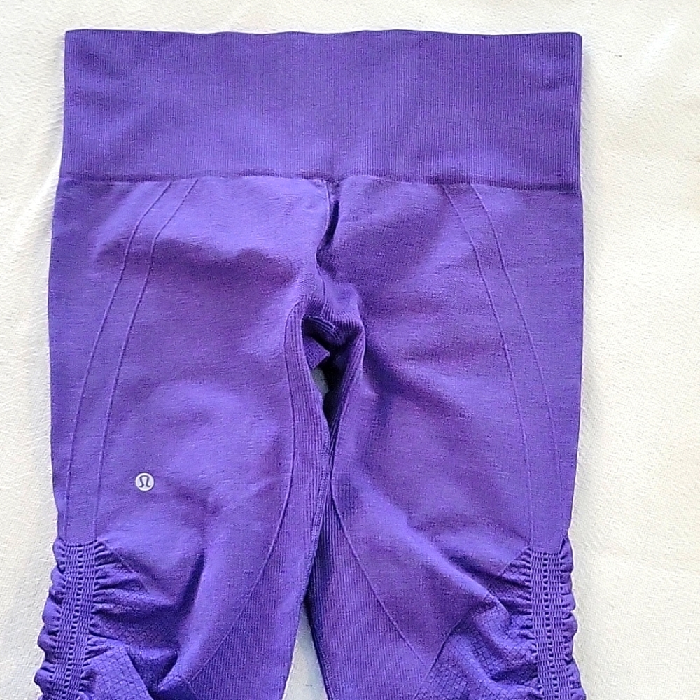 Lululemon leggings NWOT